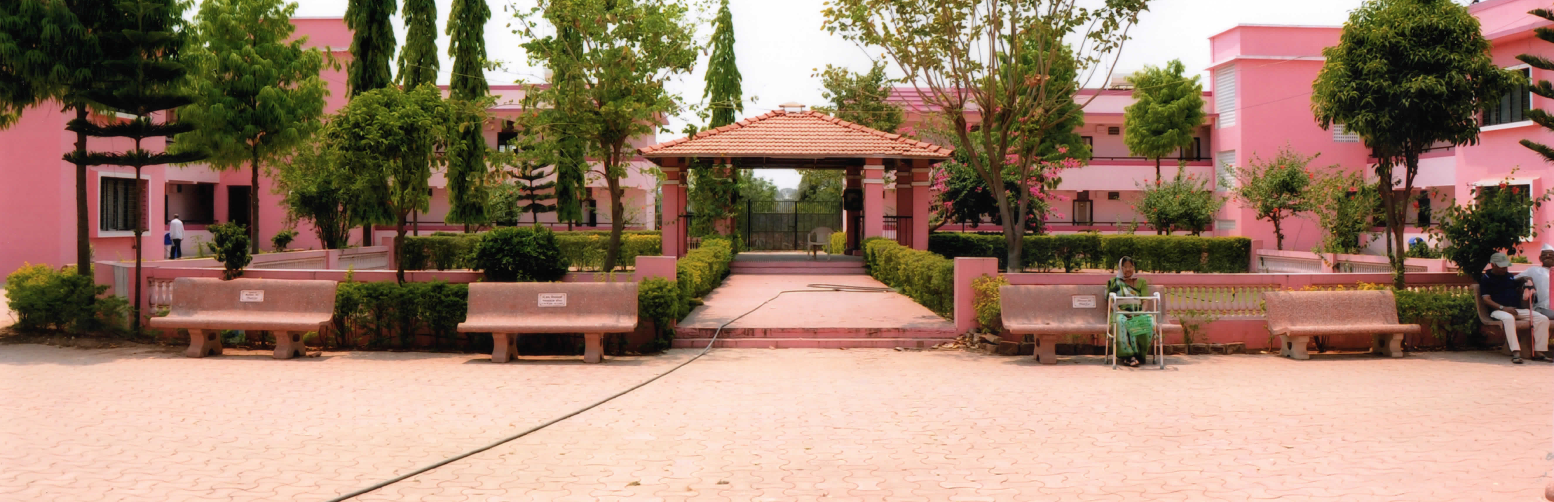 DNT Vrudhashram photo 2-7